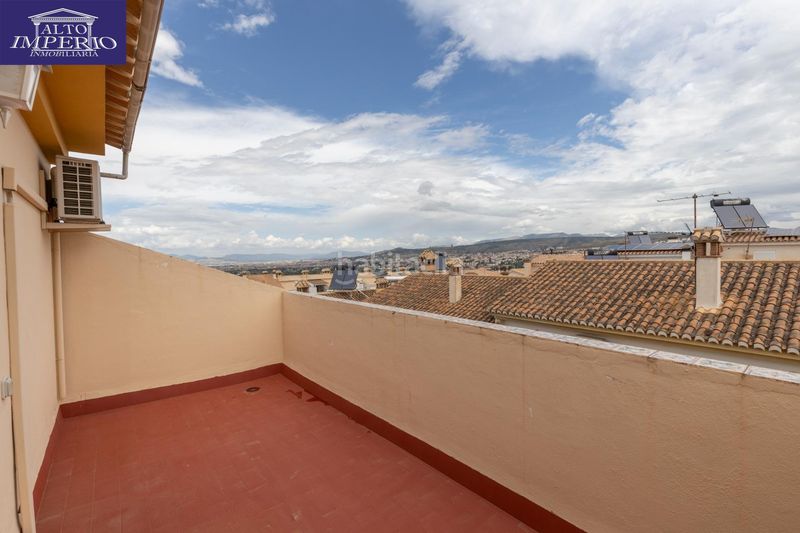 Foto ab934899-06b7-4486-bf41-8179e6d0ceee. Casa aparellada amb calefacció aparcament a Cájar