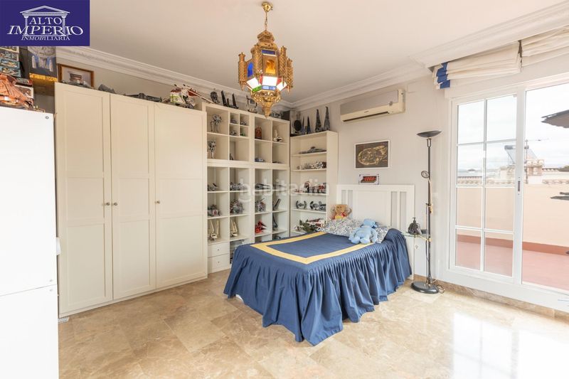 Foto ae152402-43c8-4696-bef0-76d507687826. Casa aparellada amb calefacció aparcament a Cájar