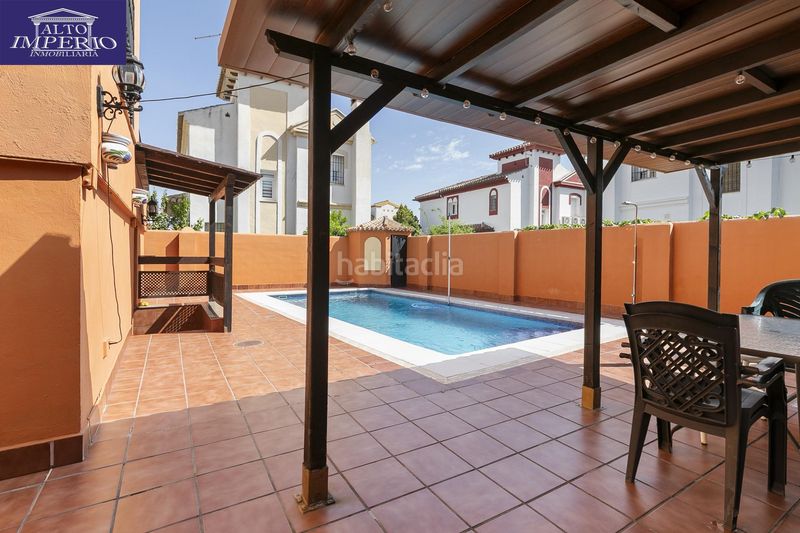 Foto ccf4f2d2-e2e2-4732-8778-e1269a6ec90a. Xalet amb calefacció aparcament piscina a Gójar