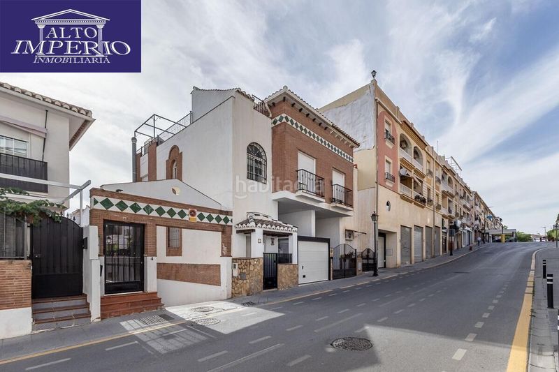 Foto ad4b912f-d8d3-4b1e-925d-8aa2dc79d1bc. Casa adossada amb calefacció aparcament a Gójar