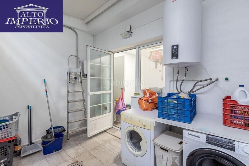 Foto ff534086-a77c-4653-b87f-c3172037bd22. Casa adossada amb calefacció aparcament a Gójar