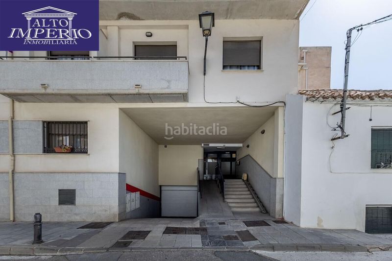 Foto e3c33f74-bd03-4257-bad5-e92b7a344ae4. Àtic amb aparcament a Polideportivo Alhendín