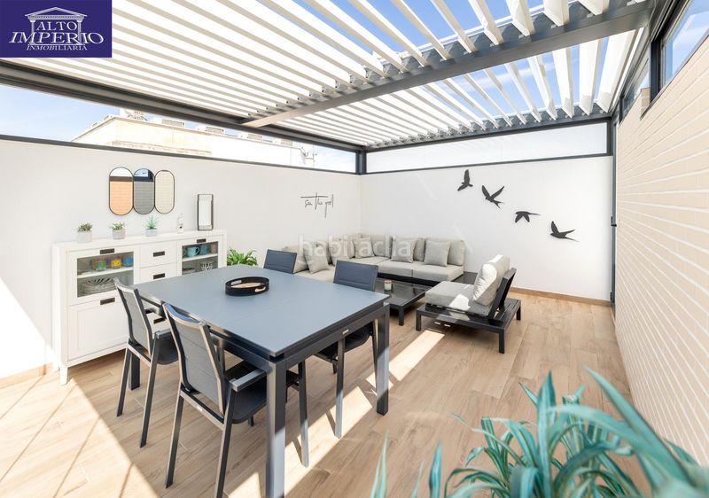 Foto ce59344c-9c60-4e05-aeab-13677e9419e7. Flat in estac tranvias 1 in Residencial Triana - Barrio Alto Gabias (Las)