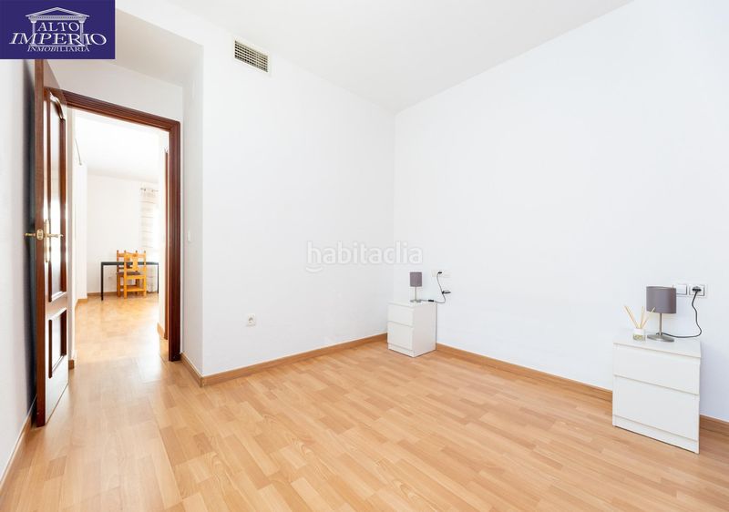Foto 42d42ca1-2943-4e40-bd5d-7131661aea25. Planta baixa amb aparcament a Poniente Armilla