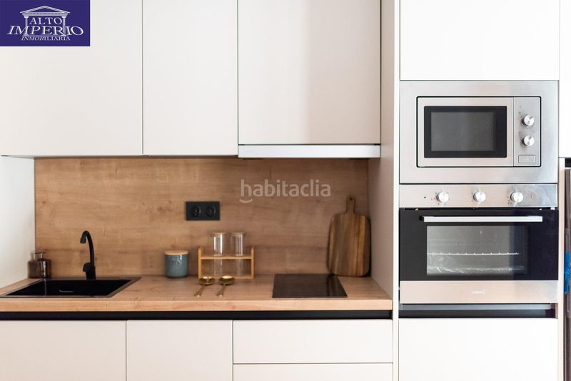 Foto 97cc1664-641e-4cd2-9d1d-396274d90a4a. Loft amb calefacció a San Ildefonso Granada