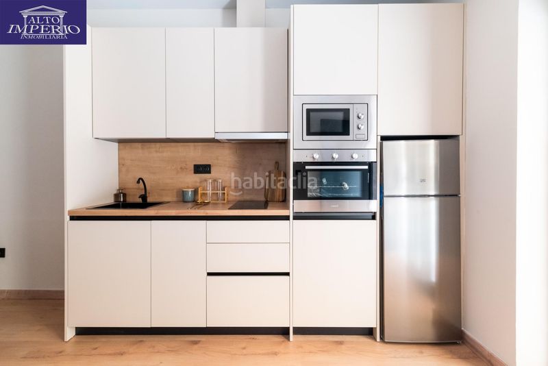 Foto f3ef3d22-921f-44f7-92a2-e66d0c158e99. Loft amb calefacció a San Ildefonso Granada