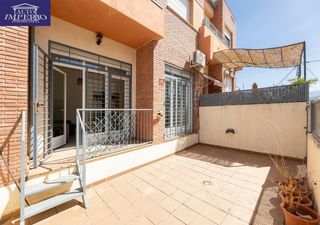 Casa adossada  Calle calle despeñaperros 14a. Casa adosada ideal en urbanización con piscina
