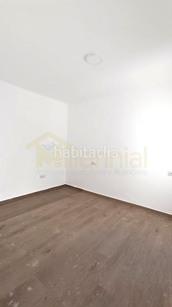 Foto d7d3424d-e021-4db4-8afd-6f6dd6242e40. Alquiler piso  en alquiler en El Cerro del águila en Sevilla