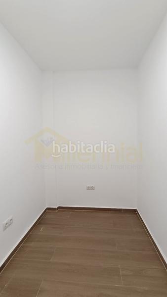 Foto 6cace4d3-4950-4c32-8d2a-f6c3e8aacd3d. Lloguer pis a El Cerro Sevilla