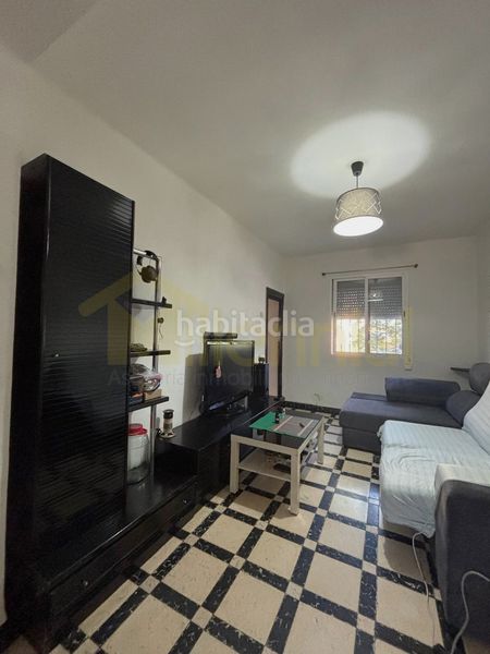 Foto ae968e4b-ec96-40c4-aa44-25ac6bb05e45. Pis a Amate Sevilla