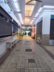 Local Comercial a Cruz Roja. Local en venta, villegas