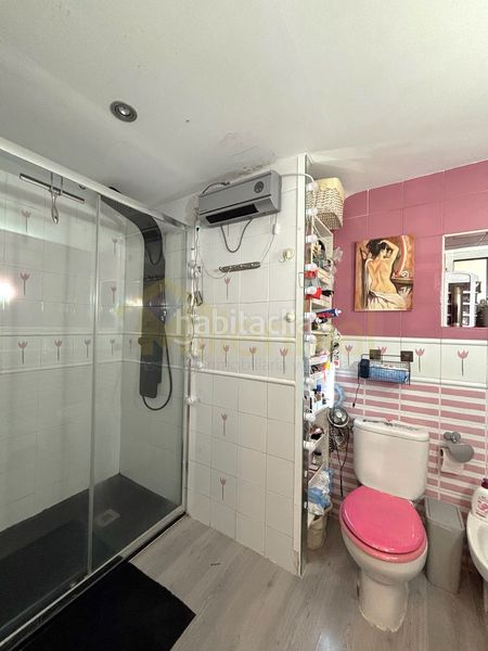 Foto bd82b3b6-612b-4fbd-9aed-f6fc99b863a5. Pis a Juan XXIII - Rochelambert Sevilla