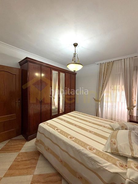 Foto 7da0a5a5-8b76-46cf-81e7-e925f9ca1b24. Pis a Juan XXIII - Rochelambert Sevilla