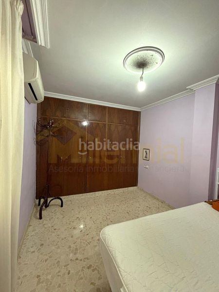 Foto d60e5f29-831f-4ea3-a517-fa70081bbe1e. Pis a La Plata Sevilla