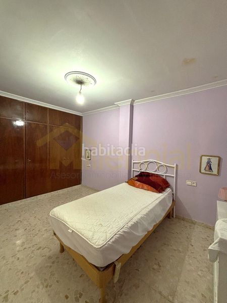 Foto ed3ef2a6-4c9b-4021-a12a-1989ee128ff6. Pis a La Plata Sevilla