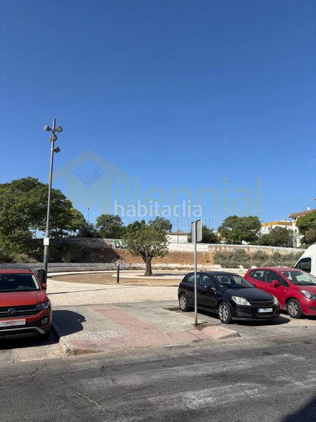 Foto 2208c0c6-2091-4130-92fb-bf8c88a54671. Pis a La Plata Sevilla