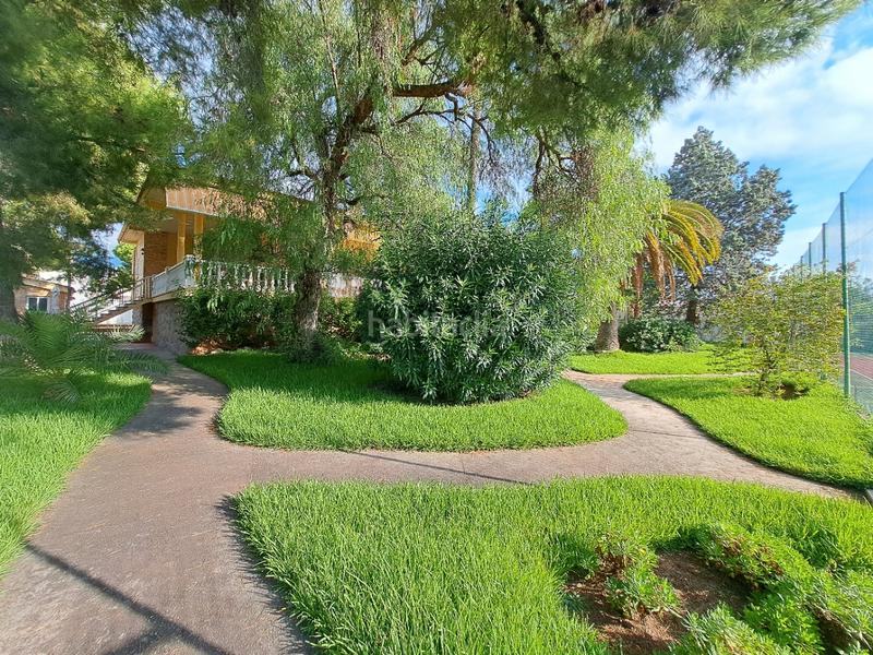Foto a4730eb9-eb90-4e44-a95e-fb00f8e9a11c. Chalet villa en zona gran avenida de benicasim en Benicasim / Benicàssim