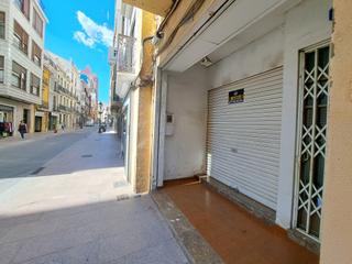 Miete Geschäftsraum  Carrer d'enmig. Local en el centro de castellon