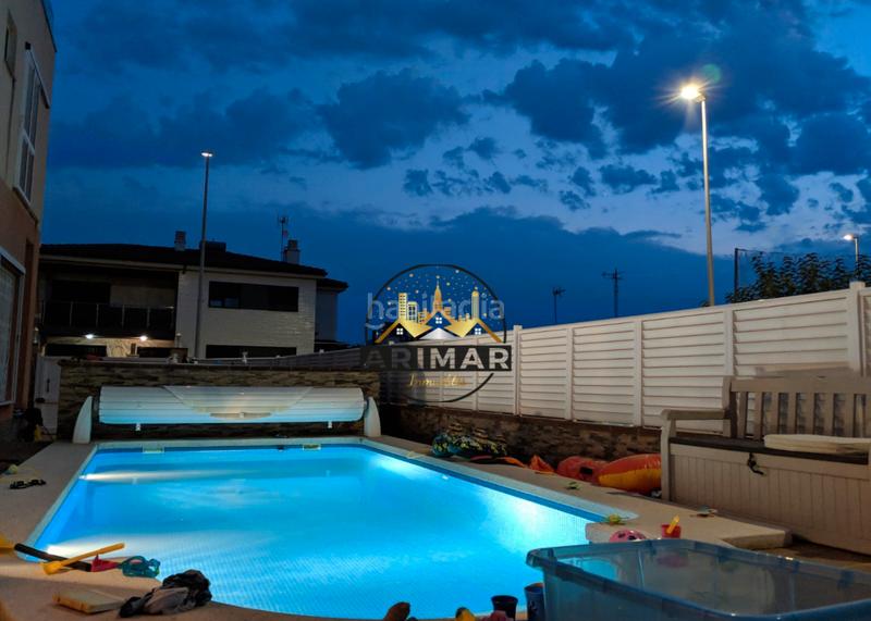 Foto b19dd88a-1ca0-4b81-8d31-4810aefe0fb0. Casa pareada  cerca del mar en Playa Burriana