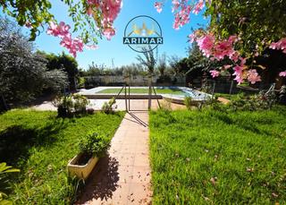 Chalet in El Grao. Gran villa en zona del serradal