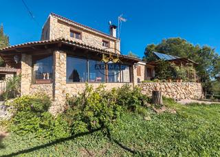 Miete Chalet in Ciutat del Transport - La Salera. Magnifica villa estilo rustico