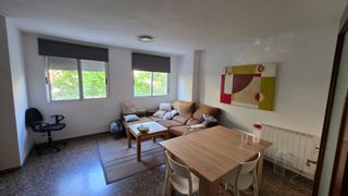 Affitto Appartamento in Estación - Universidad. Piso para chicas estudiantes en la zona de la universidad