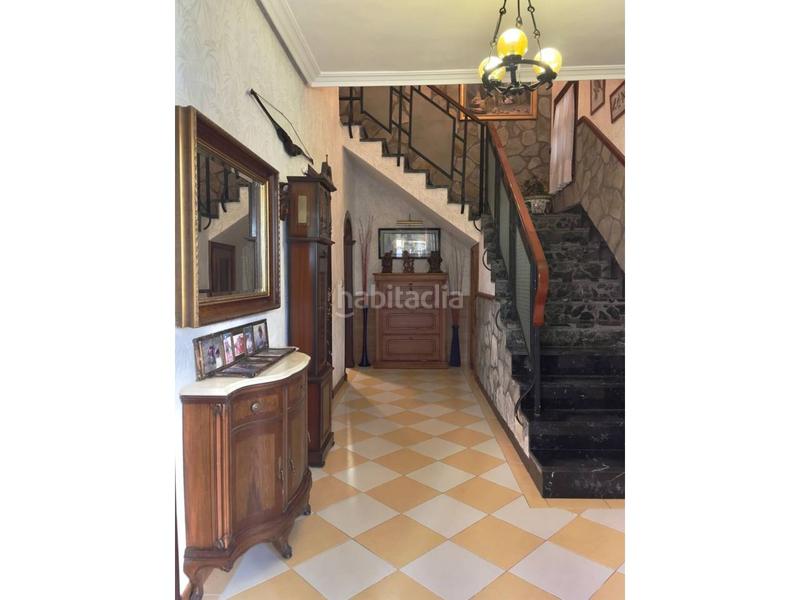 Foto 87bc8dc3-b354-42dd-a003-6e2093c3dce5. Casa amb calefacció aparcament a Centro - Mendibil - Santiago Irun