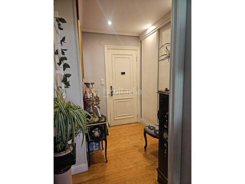 Foto 9f9a9a4c-cfe2-4264-90cf-25358942c93e. Piso  en venta en erdialdeaalde zaharramendibilsantiago20302 en Irun