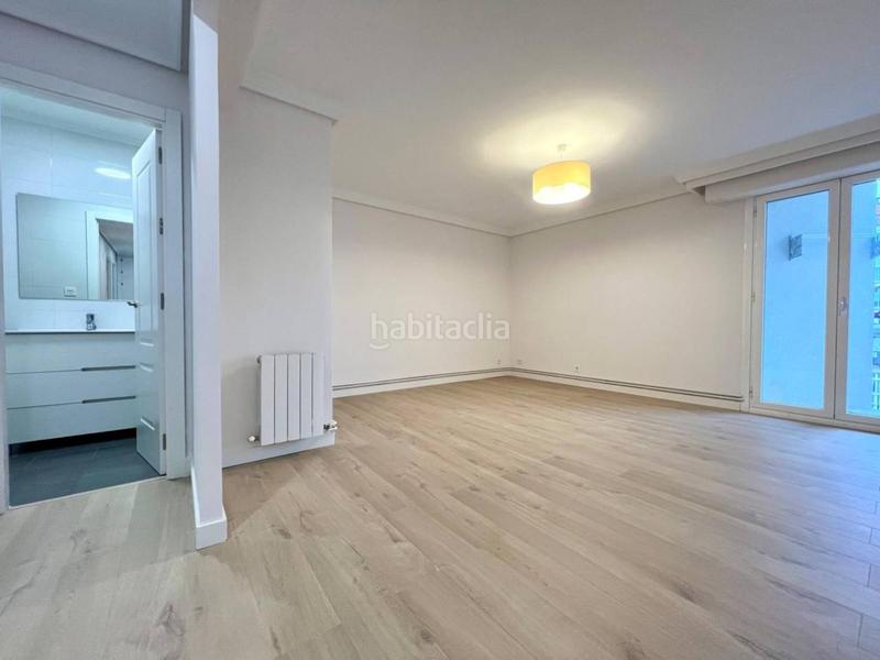 Foto 81871076-12ab-4074-92d8-d4a1246f218e. Pis amb calefacció a Pinar - Anaka - Belaskoenea Irun