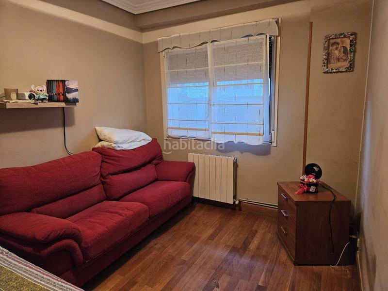 Foto ba754434-fa6e-487e-926f-9e7c3df49d71. Piso  en venta en anakasan miguelel pinar20301 en Irun