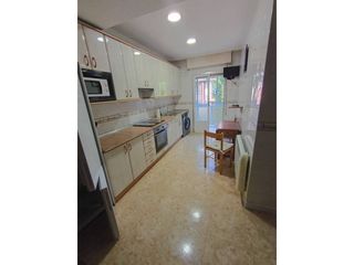 Piso  Calle pilar. Piso en venta en erdialdeaalde zaharramendibilsantiago20304