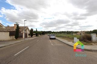 Residential Plot in Layos