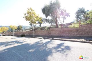 Terrain résidentiel à Los Cigarrales-La Bastida