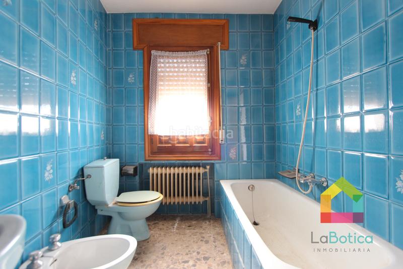 Foto 04b53d5c-25be-4126-9503-696e71ce9abd. Casa adosada en Ajofrín