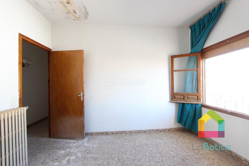 Foto 3c8dc28f-0e11-41aa-8e3c-f5ac23960886. Casa adosada en Ajofrín