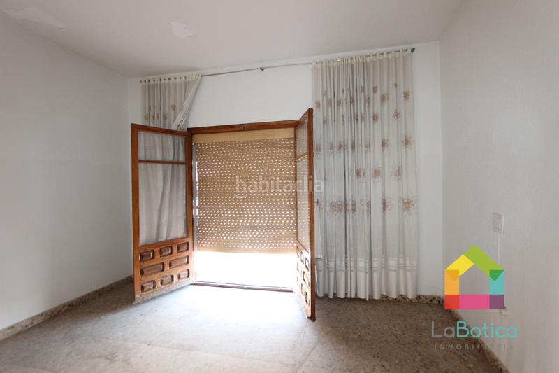 Foto b0968c57-24ce-4224-b591-8aa6550bf3b4. Casa adosada en Ajofrín