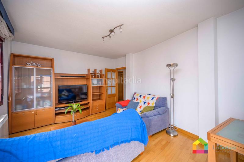 Foto dd3efebb-fe2c-4f81-b634-870e209ddf2d. Appartamento con riscaldamento in Santa Bárbara Toledo