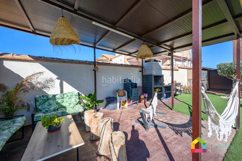 Foto e788eb26-1eef-41e9-a3e8-9f16a92a2f2b. Chalet en Cobisa