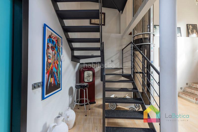 Foto 0d3c7443-dbfd-47dd-a29e-537bae809422. Semi detached house with heating in Casco Histórico Toledo