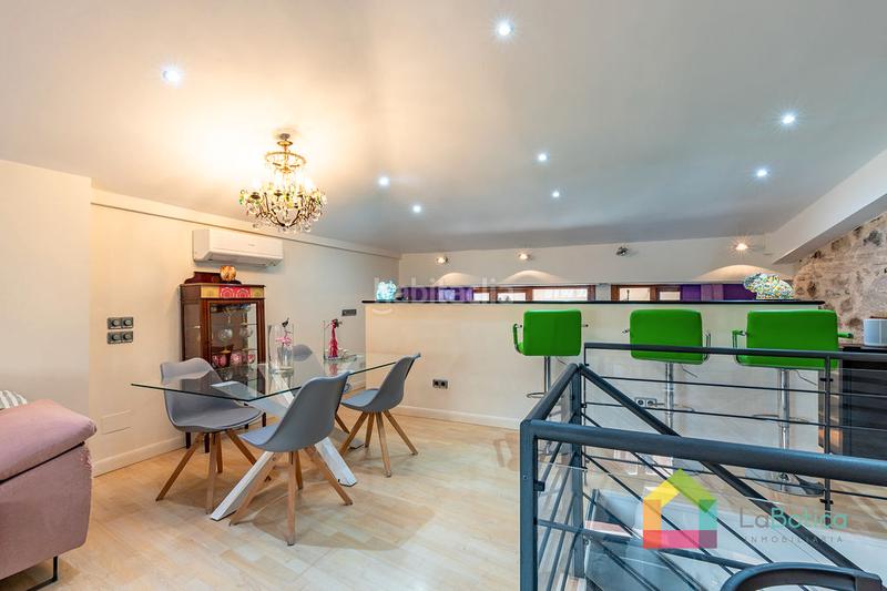 Foto db2d26a1-0af5-4fbc-bd4f-515b2a93cb7a. Semi detached house with heating in Casco Histórico Toledo