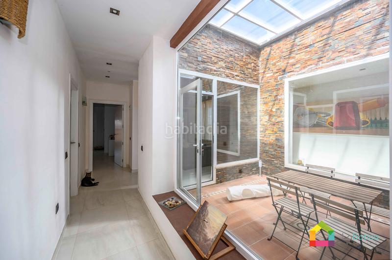 Foto 1455f8ef-a602-4129-8c59-2fdcf7f66d11. Chalet with parking pool in Carranque