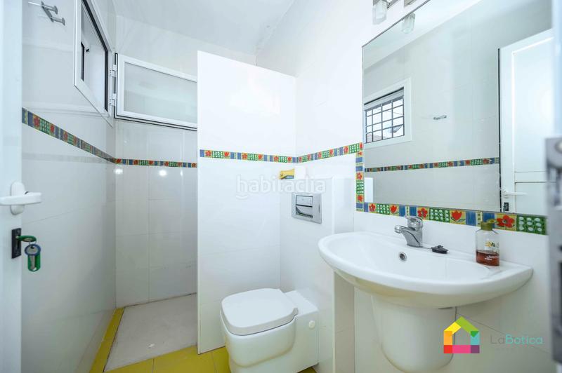 Foto 22f6bc16-ce72-4159-900b-909b8bcb7b75. Chalet with parking pool in Carranque