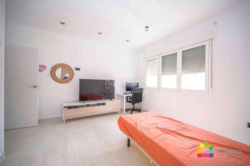 Foto 34d2f729-5b1c-467c-b895-abc72bf30534. Chalet with parking pool in Carranque