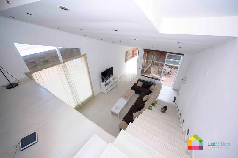 Foto 69af61f8-8e04-428a-b104-9fd948ed8e76. Chalet with parking pool in Carranque