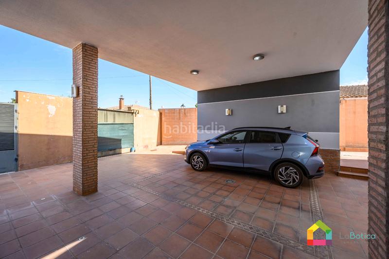 Foto c55376ef-89be-4ae7-b1ee-09c6f7f0a842. Chalet with parking pool in Carranque