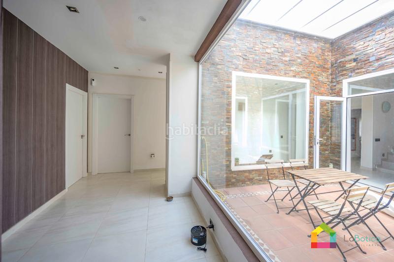 Foto 1b64bc1f-1229-4b14-be53-550b0d92e9a9. Chalet avec parking piscine dans Carranque