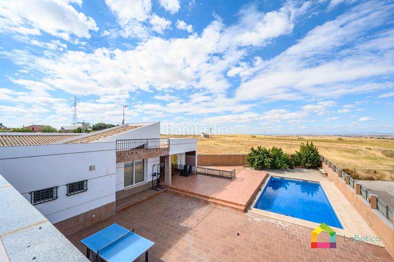 Foto 2a7279b8-9800-48b1-8b34-ef9814c3acdc. Chalet avec parking piscine dans Carranque