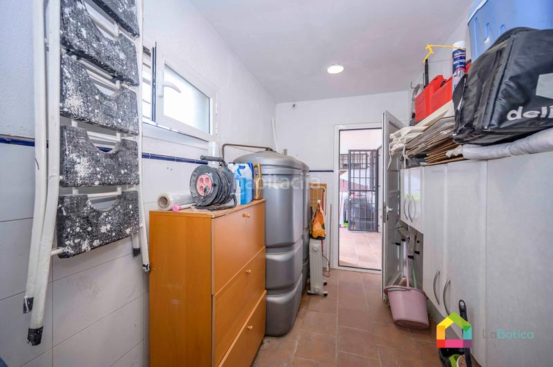 Foto 3d954939-a2bc-4501-8425-7969cb2a19ae. Chalet avec parking piscine dans Carranque