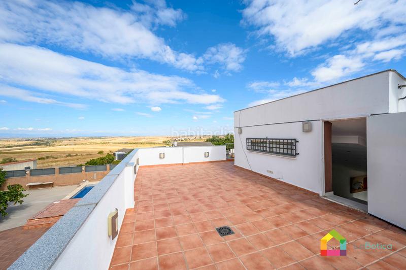 Foto e92a1907-ad35-43a5-889d-1d6a89ae731f. Chalet avec parking piscine dans Carranque