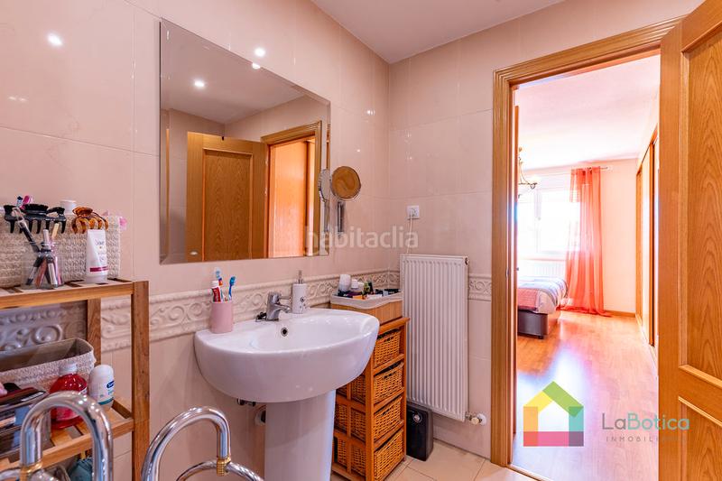 Foto 0d6c6322-8365-42a0-9da3-3db4a660598f. Casa adosada en Buenavista-Valparaíso-La Legua Toledo